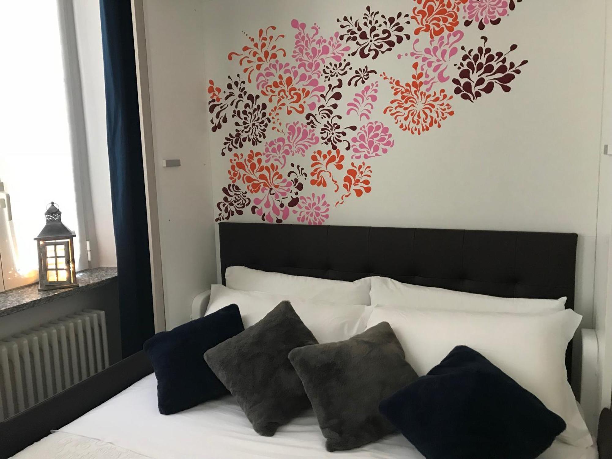 Love & Smile Apartment By Rent All Como Bagian luar foto